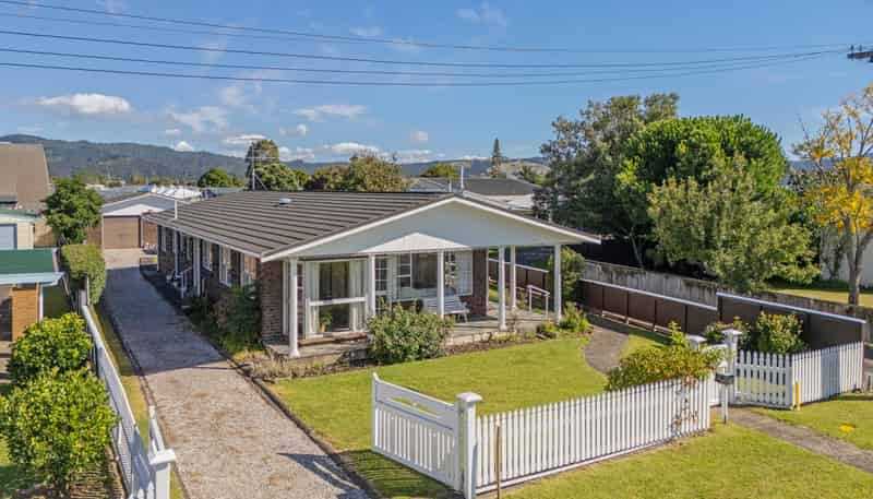 9 Hamilton Crescent, Whitianga