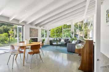 77 Onetangi Road, Onetangi