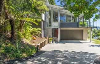 77 Onetangi Road, Onetangi