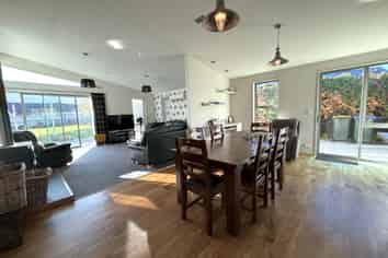 4 Elite Court, Cromwell