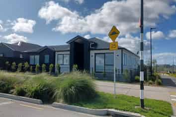 96 Argent Lane, Wainui