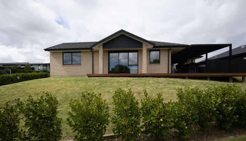 1 Fetter Lane, Paerata