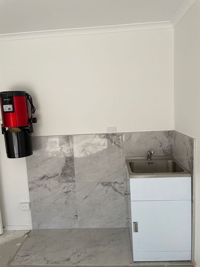Near Brand New 3 Bedroom For Rent - Ansicht 6