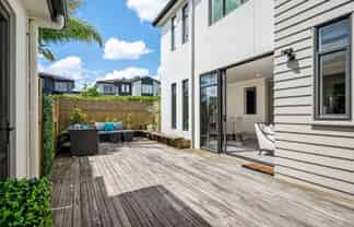 61 Coachman Drive, Flat Bush