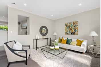 61 Coachman Drive, Flat Bush