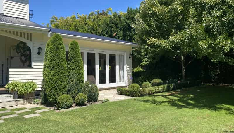 537 St Georges Road, Longlands