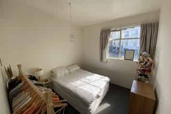 6/14 Little George Street, Thorndon