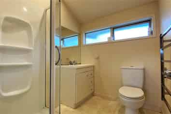 9 Bristol Road, Whenuapai