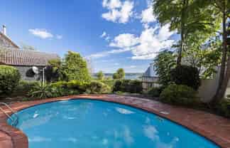 Auckland - Address withheld