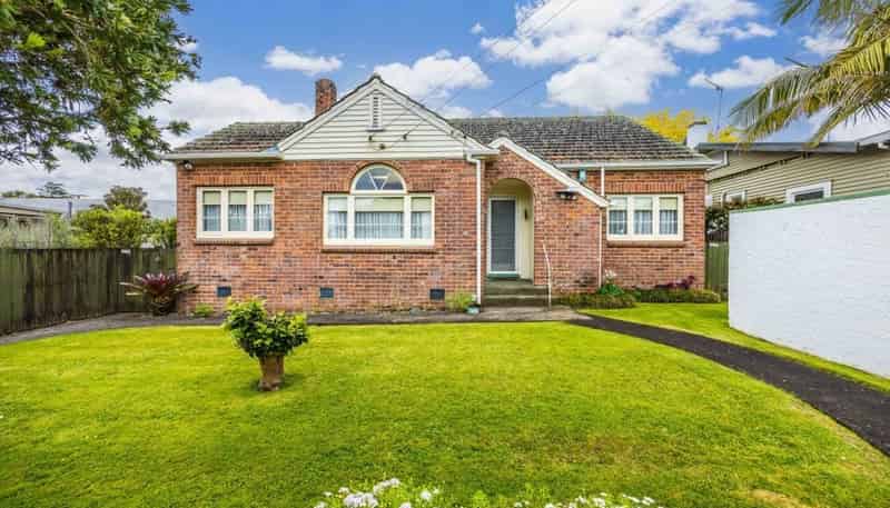 29 Aroha Avenue, Sandringham