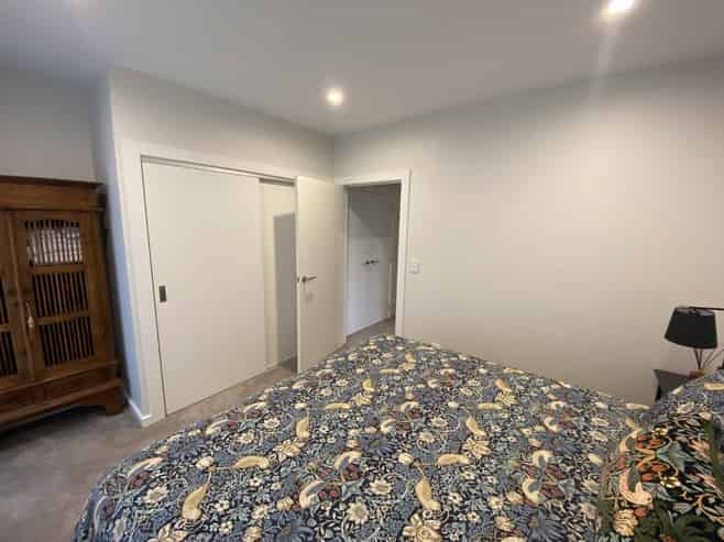 35 Jubilee Street, Mornington