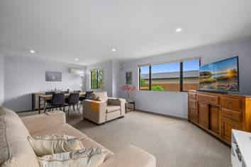 50 Hope Drive, Witherlea