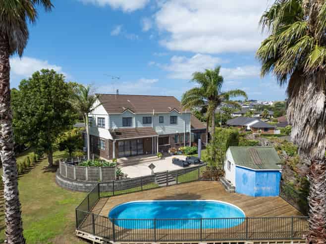 112 Valley Road, Pukekohe
