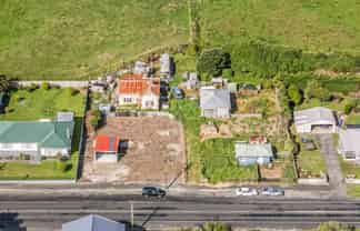 5780 5778 South Road, Okato