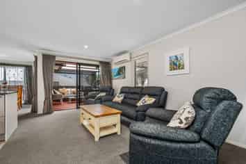 8 Ibis Way, Welcome Bay