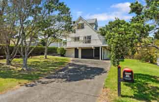 10 Moa Avenue, Oneroa