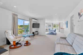 10 Moa Avenue, Oneroa