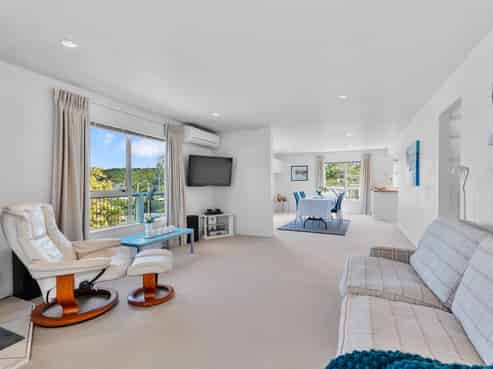 10 Moa Avenue, Oneroa