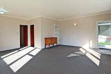 1/204 Lyndon Road West, Hastings