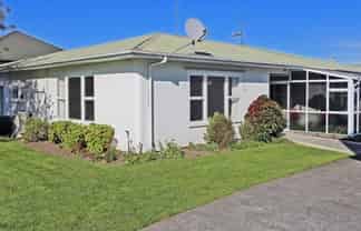 1/204 Lyndon Road West, Hastings