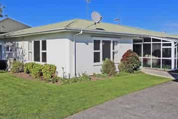 1/204 Lyndon Road West, Hastings