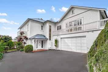 25 Vale Road, Saint Heliers