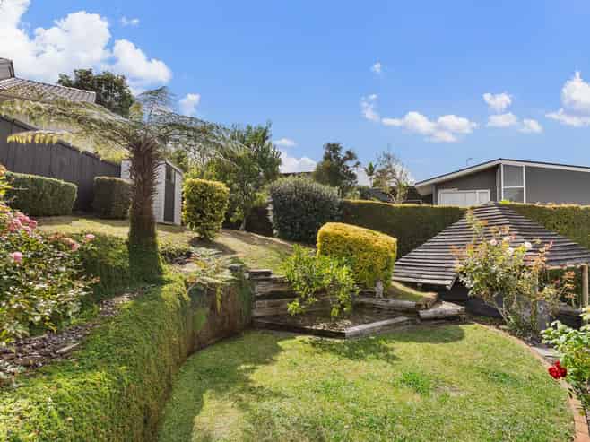 4 Berowald Place, Saint Heliers