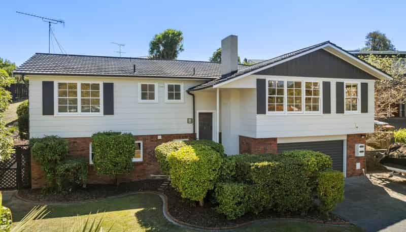 4 Berowald Place, Saint Heliers