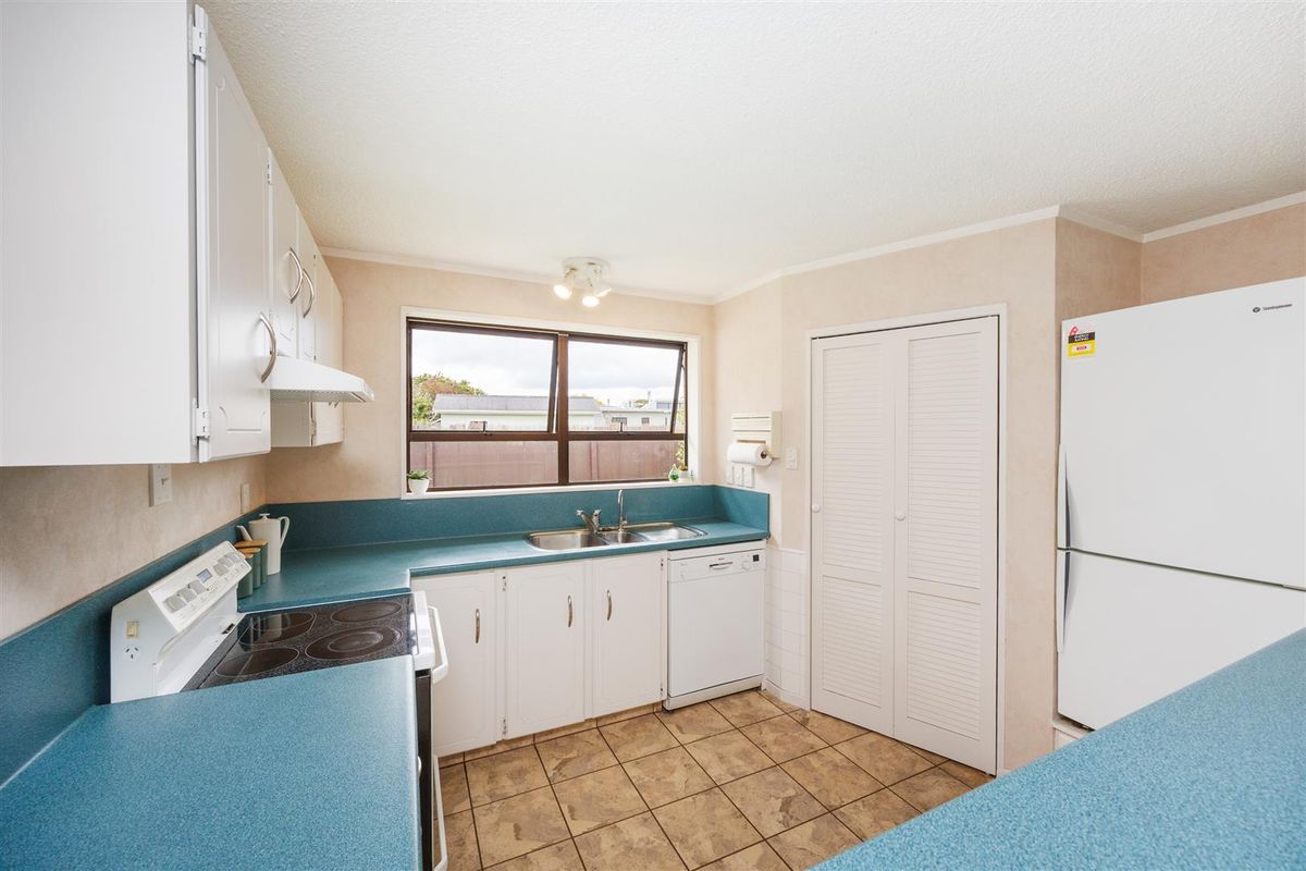 TEAM LEWIS - FAB 3 BED IN TOP LOCATION - Widok 3