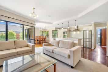 90 Russell Robertson Drive, Havelock North