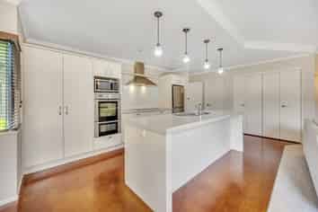 90 Russell Robertson Drive, Havelock North