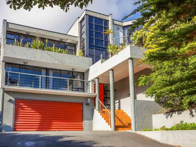 105 Cannon Hill Crescent, Mount Pleasant