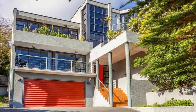 105 Cannon Hill Crescent, Mount Pleasant