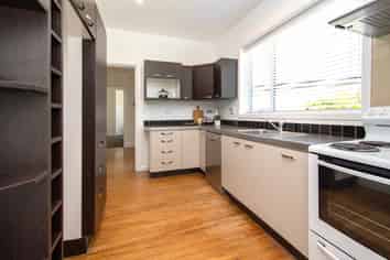 13 Barrington Street, Somerfield