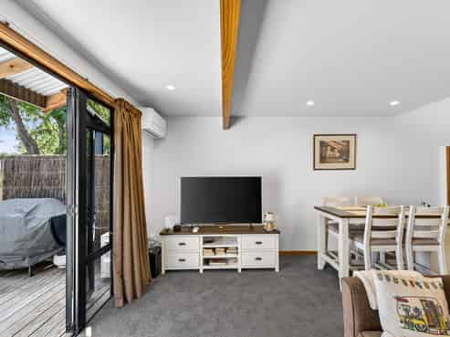 4/2a Hillsbrook Place, Havelock North