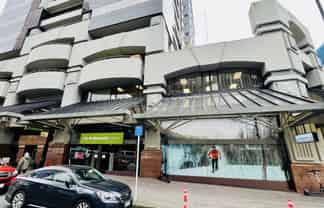 CBD retail with wide frontage