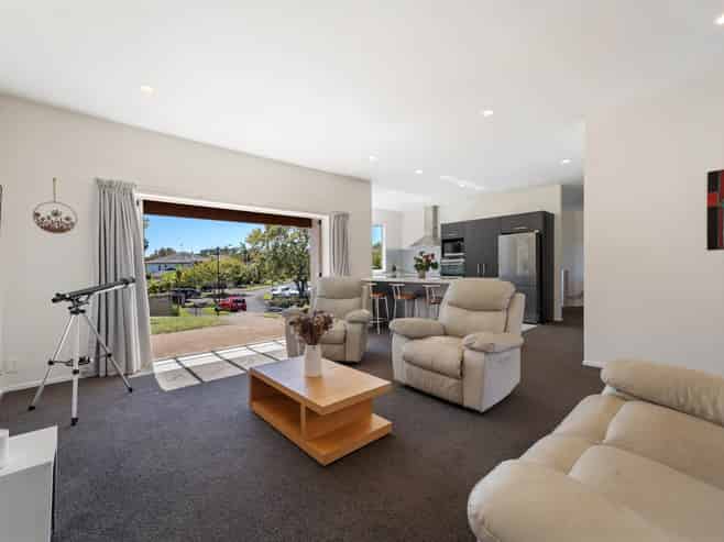 13 Red Oak Place, Schnapper Rock