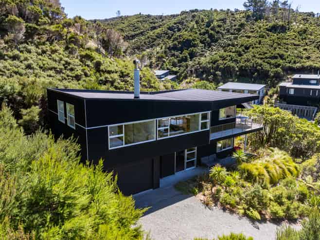17 Surf Road, Mangawhai Heads