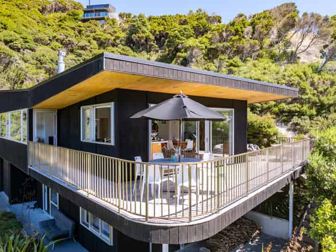 17 Surf Road, Mangawhai Heads
