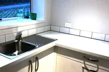 2/122 Mahoe Street, Melville