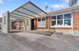 2/162 Ladies Mile, Ellerslie