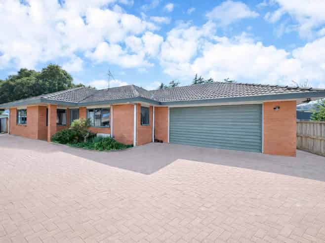 2 Benville Place, Royal Oak