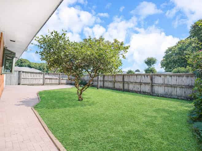 2 Benville Place, Royal Oak