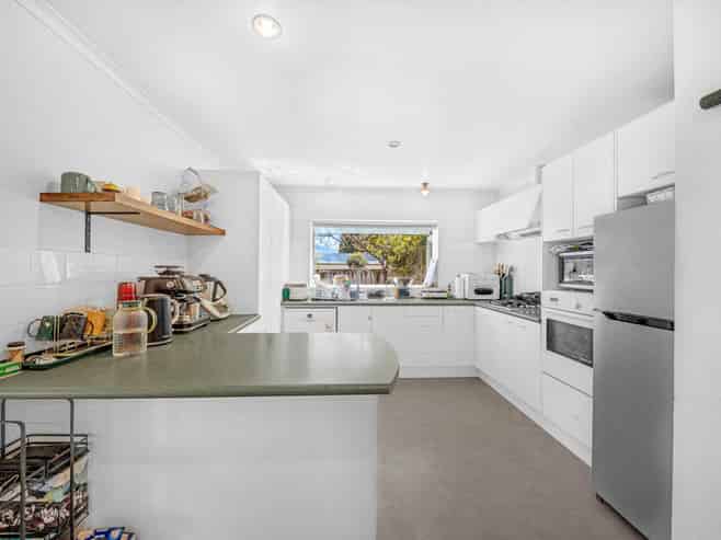 2 Benville Place, Royal Oak