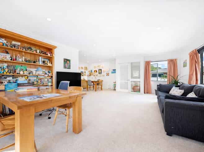 2 Benville Place, Royal Oak