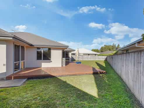 13 Kebal Place, Stoke