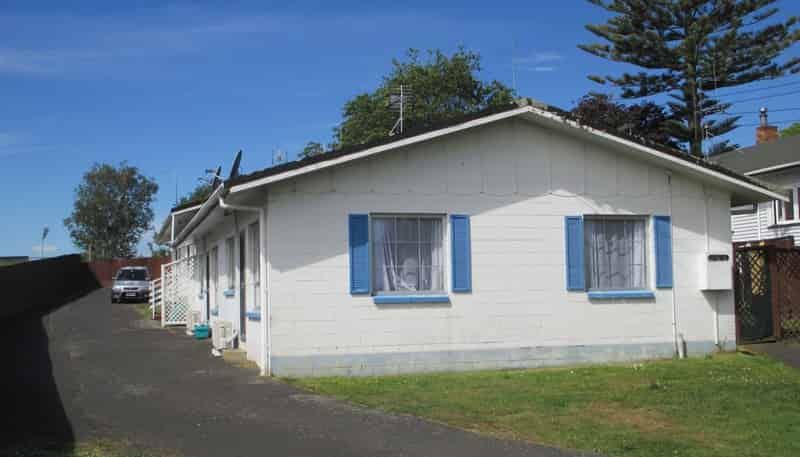 2/14 Islington Street, Frankton