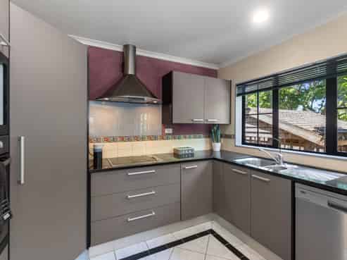 17E Watson Avenue, Sandringham