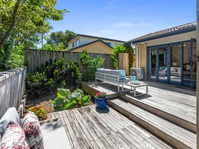 17E Watson Avenue, Sandringham
