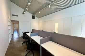 A Distinctive Parnell Workspace